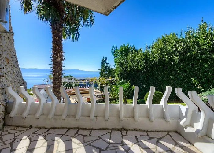Mediterranes Mit Meerblick, Grill - Ab 14 Tagen Aufenthalt Eine Gratis Bootsfahrt Novi Vinodolski