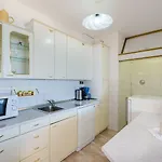 Apartament Mediterranes Mit Meerblick, Grill - Ab 14 Tagen Aufenthalt Eine Gratis Bootsfahrt Novi Vinodolski