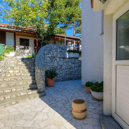 Mediterranes Mit Meerblick, Grill - Ab 14 Tagen Aufenthalt Eine Gratis Bootsfahrt Apartment