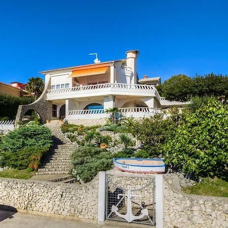 Apartment Mediterranes Mit Meerblick, Grill - Ab 14 Tagen Aufenthalt Eine Gratis Bootsfahrt *